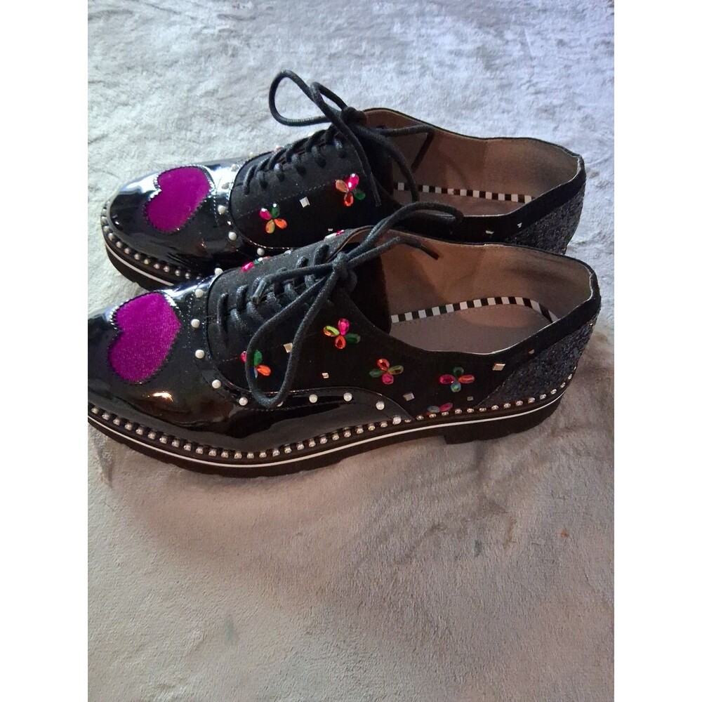 Betsey Johnson Black LaceUp Flats Heart Floral Studded & Glitter Accents Sz 10M - Picture 2 of 8